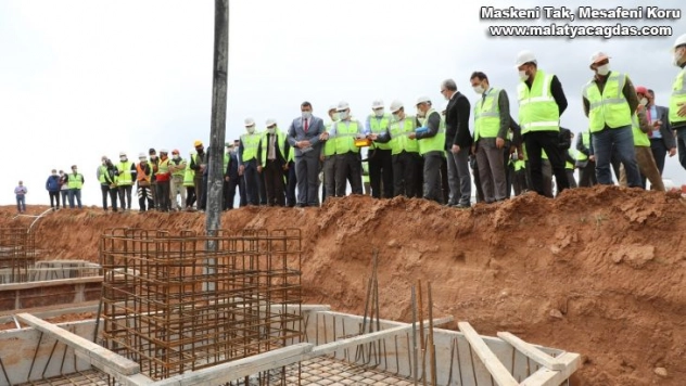 Yeni OSB'de ilk fabrikanın temelleri atıldı