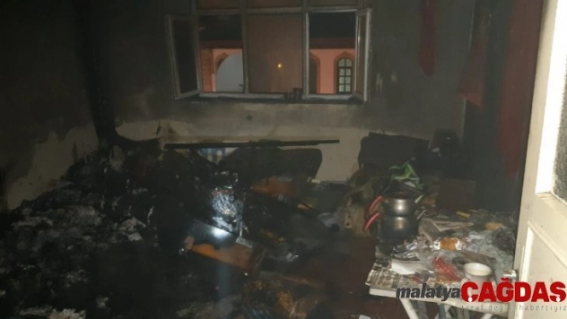 Yeni yılda itfaiyecilerin yangın mesaisi