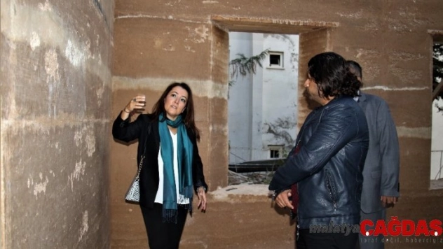 Yeşil çatısı yağmur depolayacak, güneşten elektrik üretecek