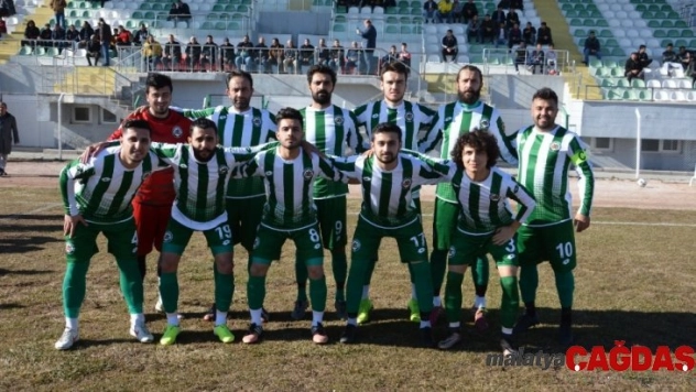 Yeşil Kamanspor, evinde farklı galip geldi