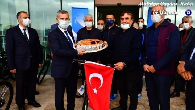 Bisiklet sporunun yaygınlaşması için çalışmaları artırdı