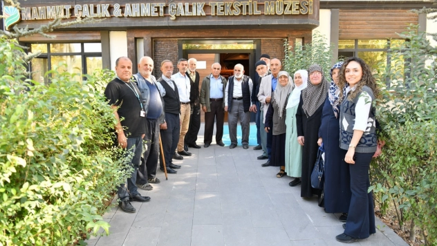 Yeşilyurt Belediyesi, Yaşlılar Gününde Büyüklerini Unutmadı!