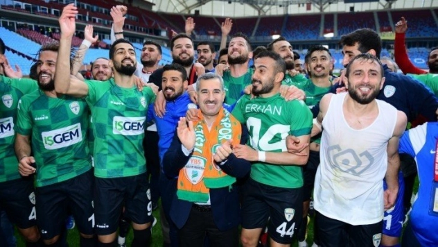 Yeşilyurt Belediyespor 3. Lig'de