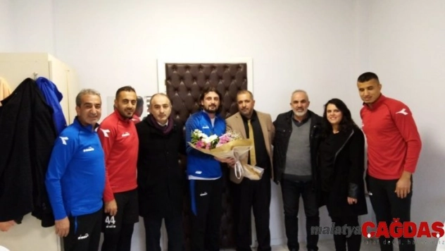 Yeşilyurt Belediyespor ilk yarının son maçını kazanmak istiyor