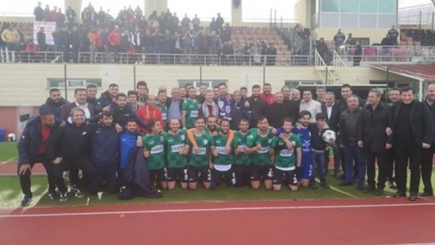 Yeşilyurt Belediyespor grubunda lider Oldu