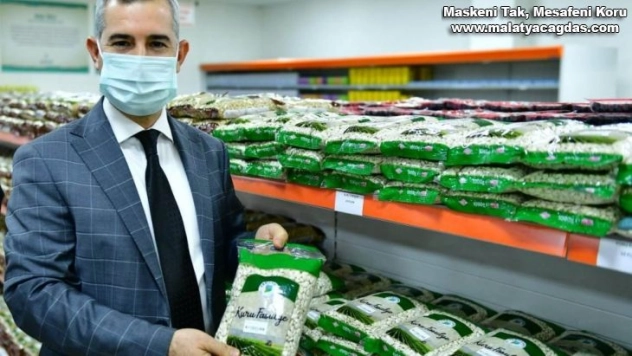 Yeşilyurt'ta ihtiyaç sahiplerine bakliyat desteği