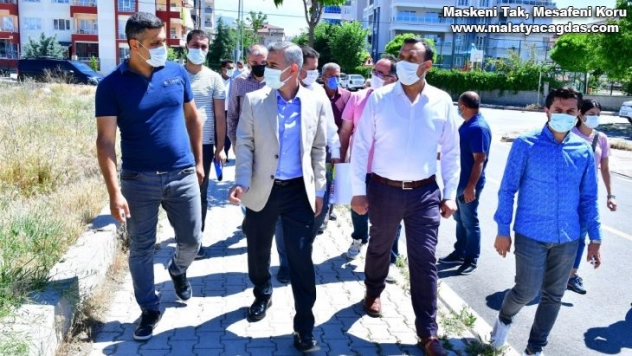 Yeşilyurt'ta İlyas Mahallesi'ne park kazandırıyor