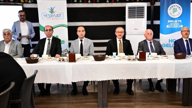 Yeşilyurt'ta Muharrem Ayı'na Yakışan Birlik Sofrası
