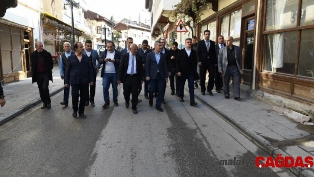 Yeşilyurt'ta tarihi eserlere sahip çıkılıyor