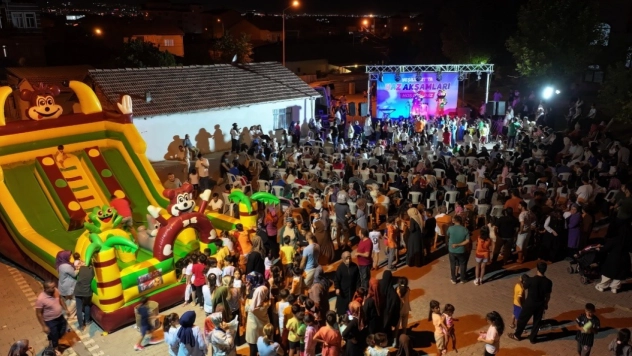 Yeşilyurt'ta Yaz Akşamları Seyran Mahallesi'nde coşkuyla geçti