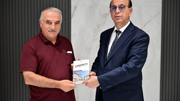 Yeşilyurt'un tarihi 'Çırmıktı' kitabında