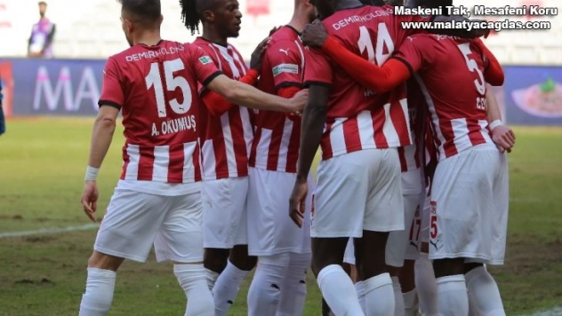 Yiğidolar 8. galibiyetini aldı