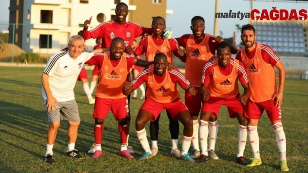 Yiğidolar, Alanya'da çalıştı