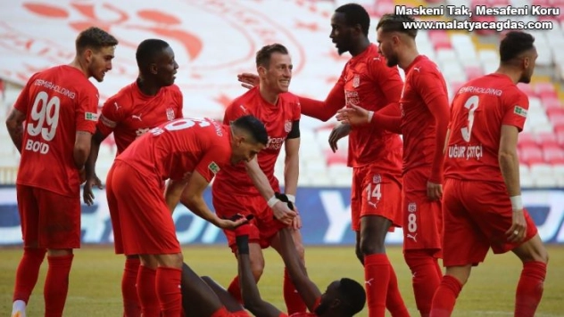 Yiğidolar'ın yenilmezlik serisi 5 maça yükseldi