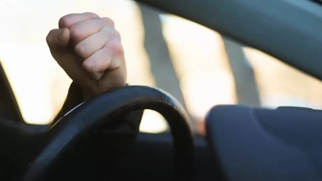 Yoğun İş Temposu ve Mükemmeliyetçilik Tahammül Seviyesini Düşürüyor