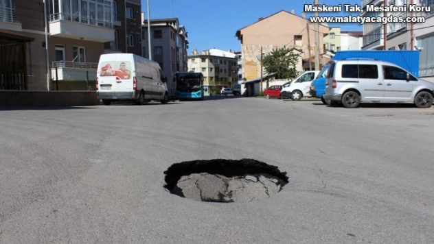 Yol çöktü, vatandaşın aldığı önlem gülümsetti