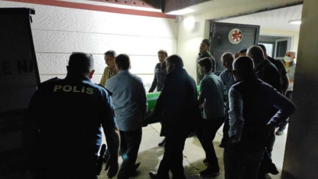 Yol verme kavgası kanlı bitti: 1 ölü, 1 yaralı