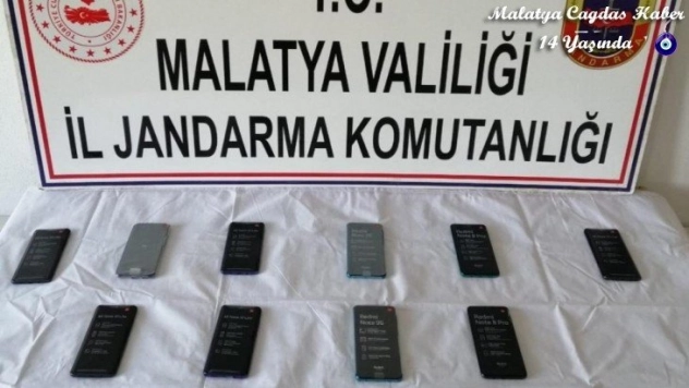 Yolcu otobüsüyle kaçakçılığa darbe