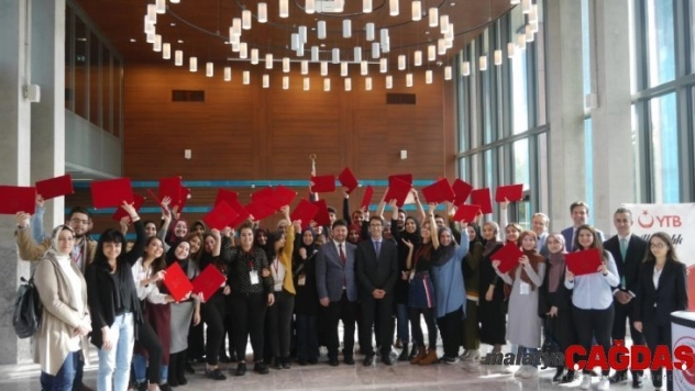 YTB'den yurt dışındaki genç kalemlere 'Yazarlık Akademisi'