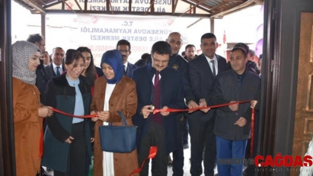 Yüksekovalı kadınlardan yılsonu sergisi