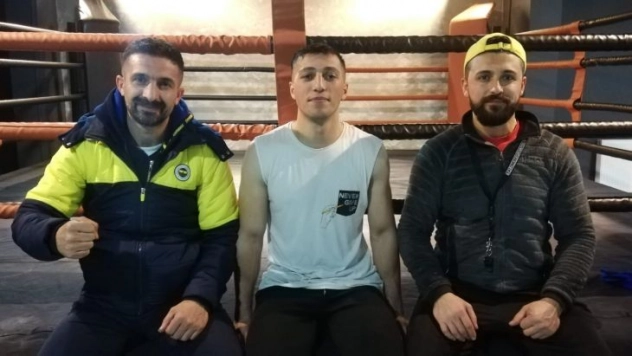 Yunus Emre Batman, 10 yıl sonra Erzurum'a madalya getirdi