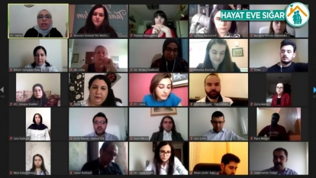 Yunus Emre Enstitüsü, Uluslararası Konuşma Kulübü'nde 25 ülkeden 30 öğrenciyi bir araya getirdi