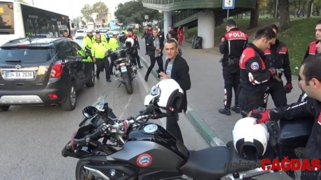 Yunuslar kaza yaptı: 2 yaralı