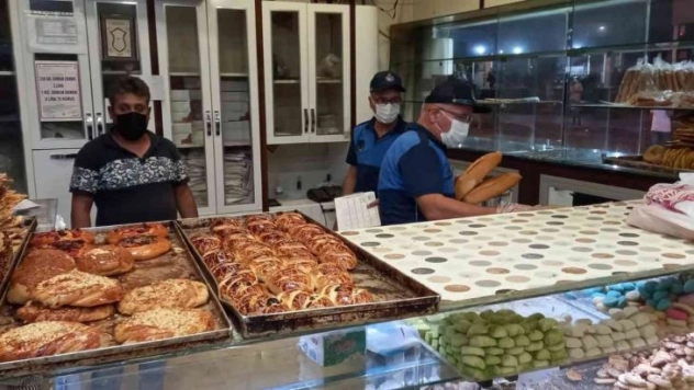 Zabıtadan fırınlara gece denetimi