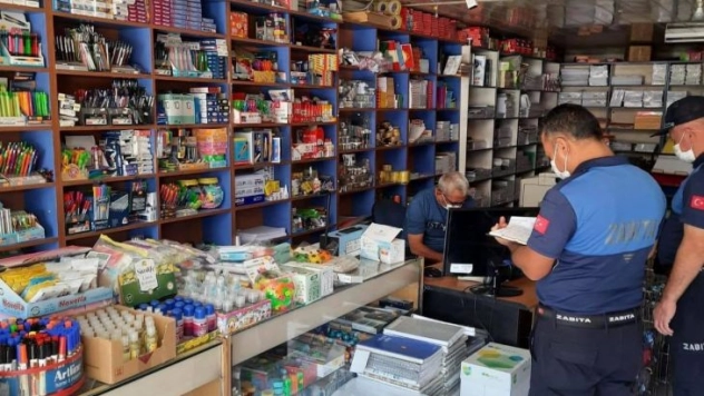 Zabıtadan, okul çevresindeki esnaflara denetim