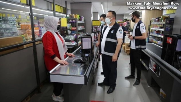 Zabıtadan zincir marketlere bilgilendirme