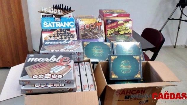 Zeka oyunları okullara dağıtılmaya devam ediyor