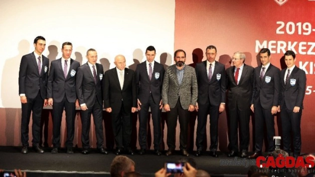 Zekeriya Alp: 'Tek amacımız var adil, tarafsız ve eşit mesafede olmak'