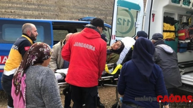 Zeytin toplamak için evden çıkan yaşlı kadın, 14 saat sonra bitkin halde bulundu