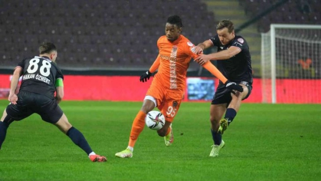 Ziraat Türkiye Kupası: A. Hatayspor: 0 - Antalyaspor: 0 (İlk yarı)