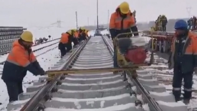 Zorlu kış şartlarına rağmen YHT çalışmaları hızla sürüyor