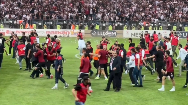 Elazığ Vanspor Maçı Tatil Edildi