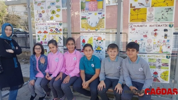 'Durakta Matematik' projesi için asılan afişler dikkat çekti