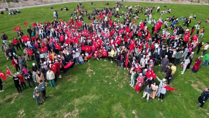 'Gençlik Yürüyüşü' düzenlendi