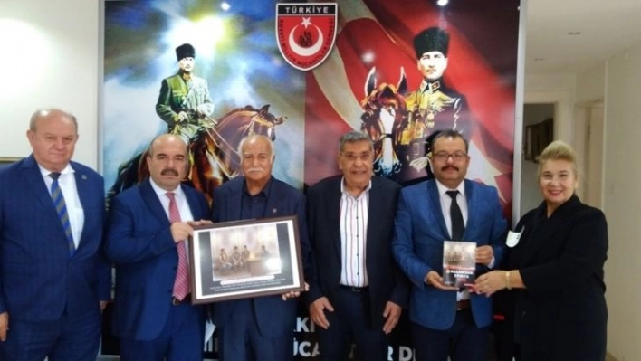 'Kozanlı Dört Kahramanın Şeref Öyküsü'