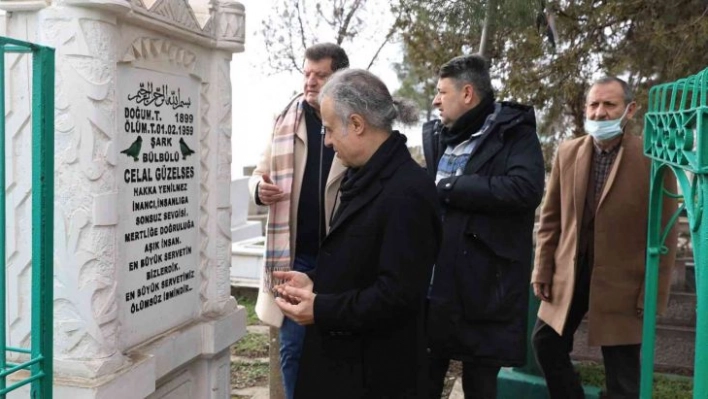 'Şark Bülbülü' Celal Güzelses kabri başında anıldı