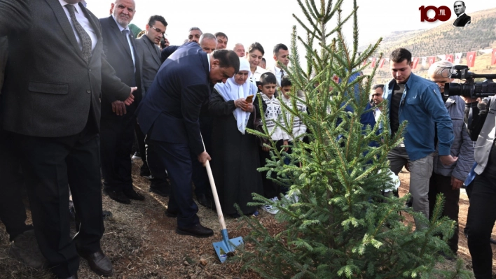 1246 Deprem Şehidinin İsmini Hatıra Ormanında Yaşatacak