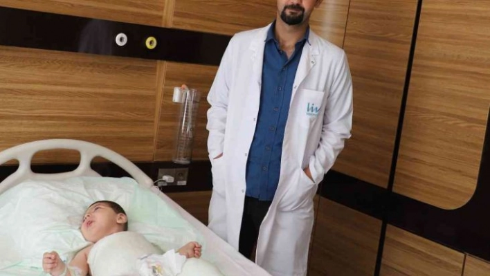 2 yaşındaki bebek LIV Hospıtal Gaziantep'te sağlığına kavuştu