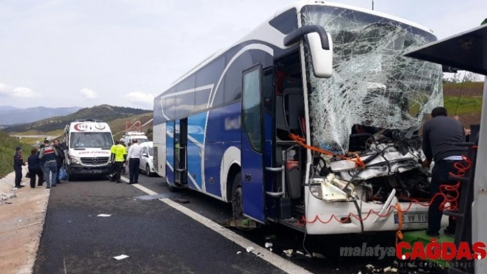 2019'un en acı bilançosu...Yollarda 2 bin 524 kişi hayatını kaybetti