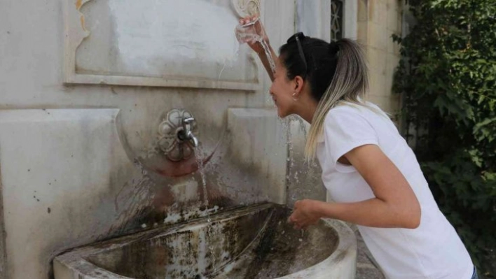 43 dereceye ulaşan sıcaklık tarım işçilerini bunalttı, vatandaşlar dışarı çıkmadı