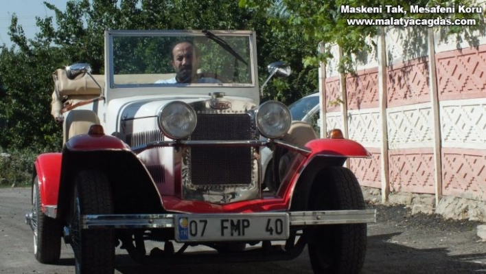 92 yaşındaki klasik aracına gözü gibi bakıyor