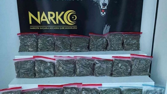 Adana'da 5 kilo 244 gram skunk ele geçirildi