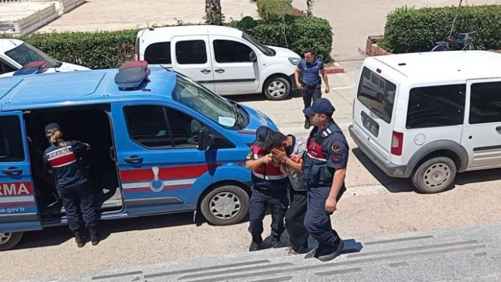 Adana'da harnup cinayeti zanlıları adliyeye sevk edildi