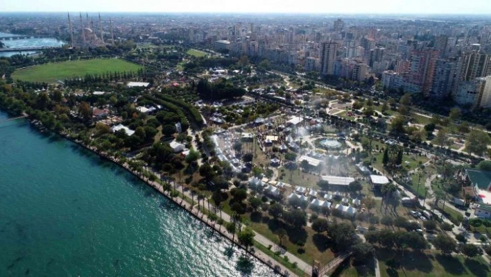 Adana'da Lezzet Festivali heyecanı sürüyor