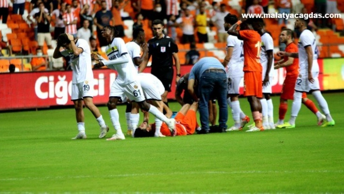 Adanaspor'da Berkan Fırat'ın ayağı kırıldı