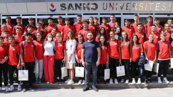 Adil Sani Konukoğlu Spor Lisesi öğrencileri SANKO'da